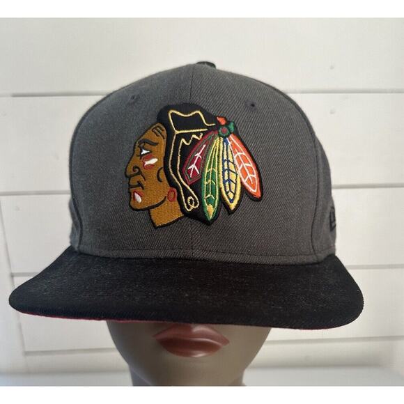 Chicago Blackhawks Cap Hat Men Gray Black Red NHL 9Fifty New Era SnapBack - Picture 1 of 8